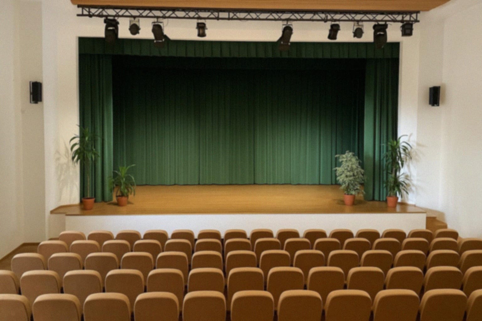 Wystawa malarstwa Ireny Wiltosińskiej w Sławkowie