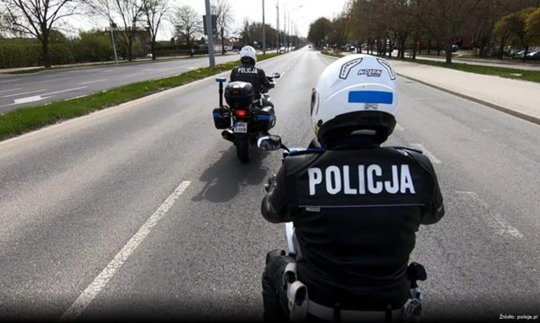 Policja zatrzymuje sprawców oszustw metodą „na policjanta”